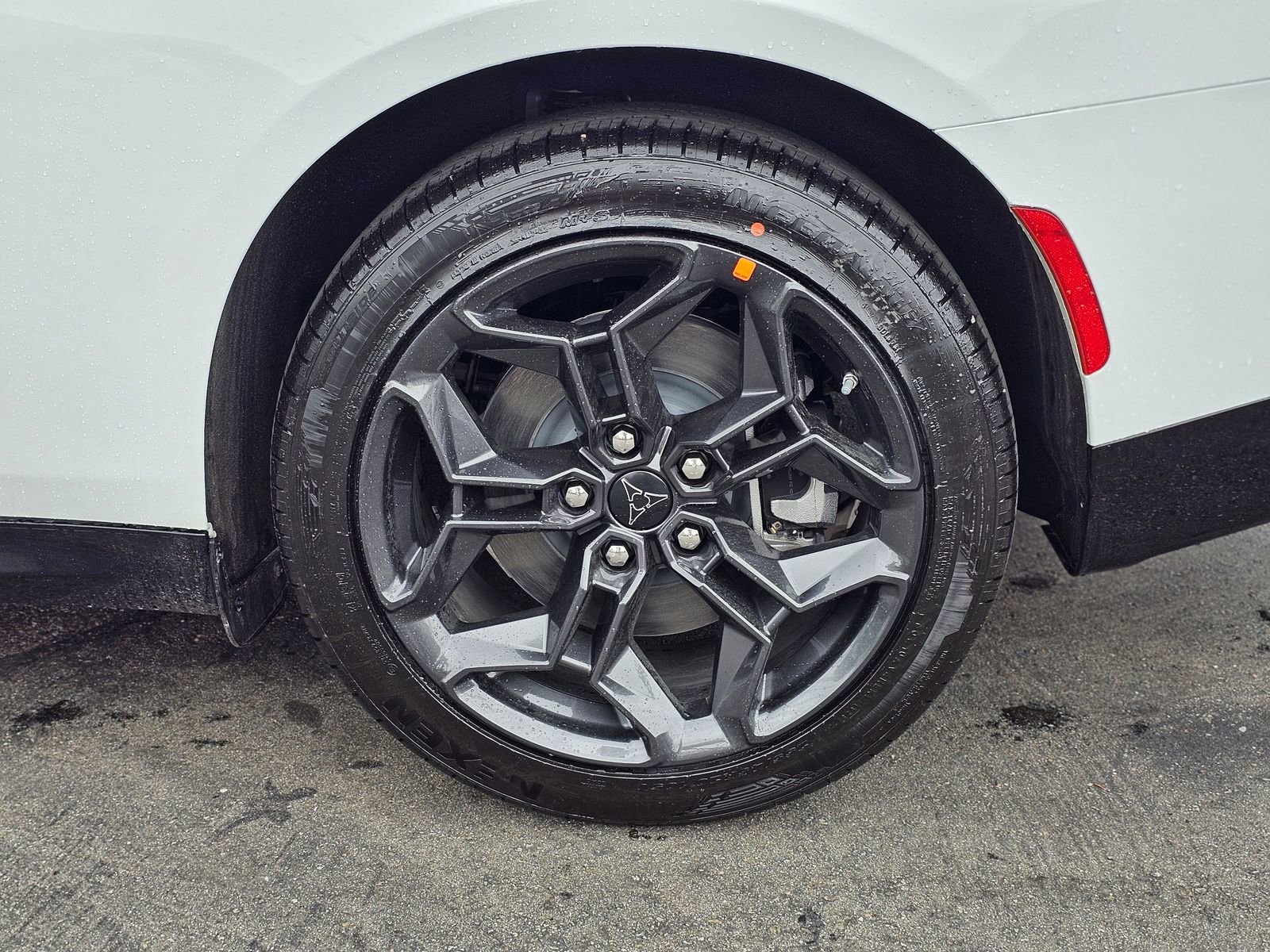 New 2026 Dodge Charger R/T w/ Blacktop Package AWD/4WD image 9