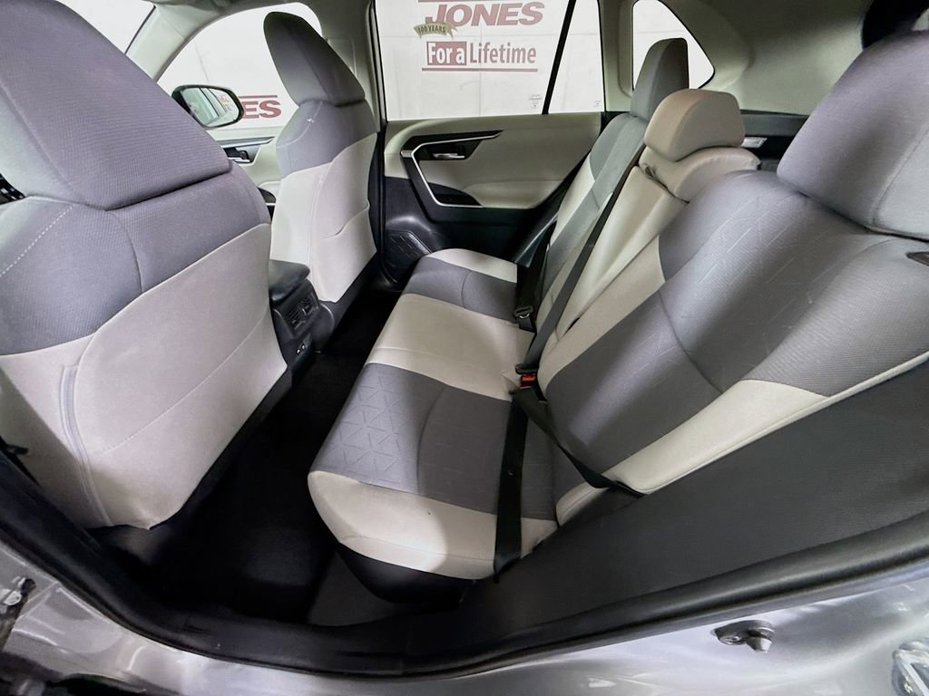 Certified 2021 Toyota RAV4 XLE w/ Convenience Package image 27