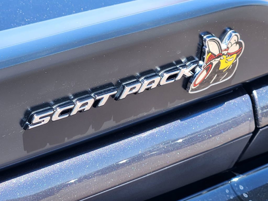 Used 2022 Dodge Challenger R/T Scat Pack w/ Shaker Package RWD image 31