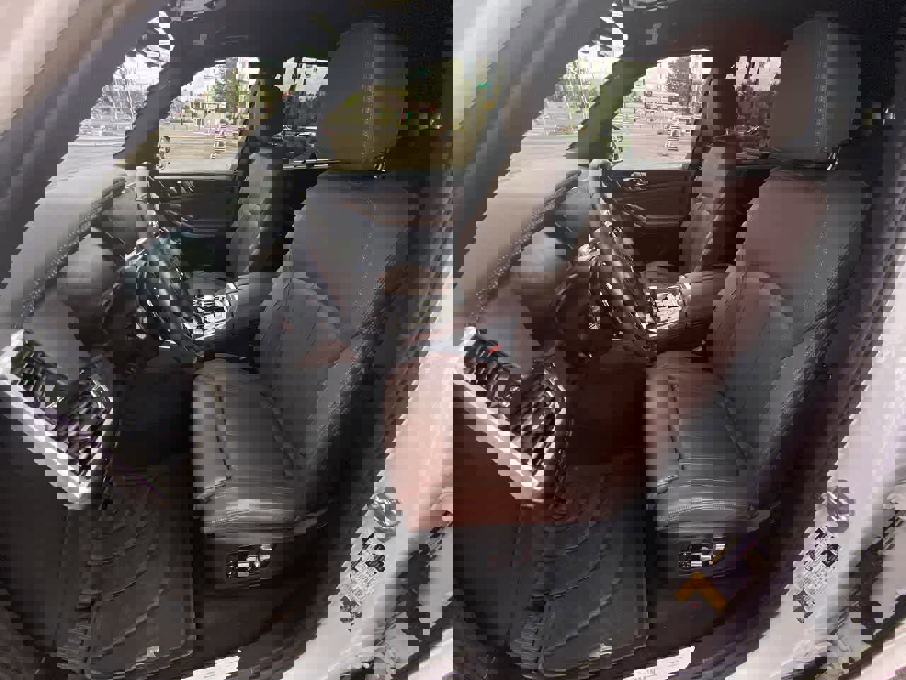 Used 2022 BMW X5 xDrive45e w/ Executive Package AWD/4WD image 11