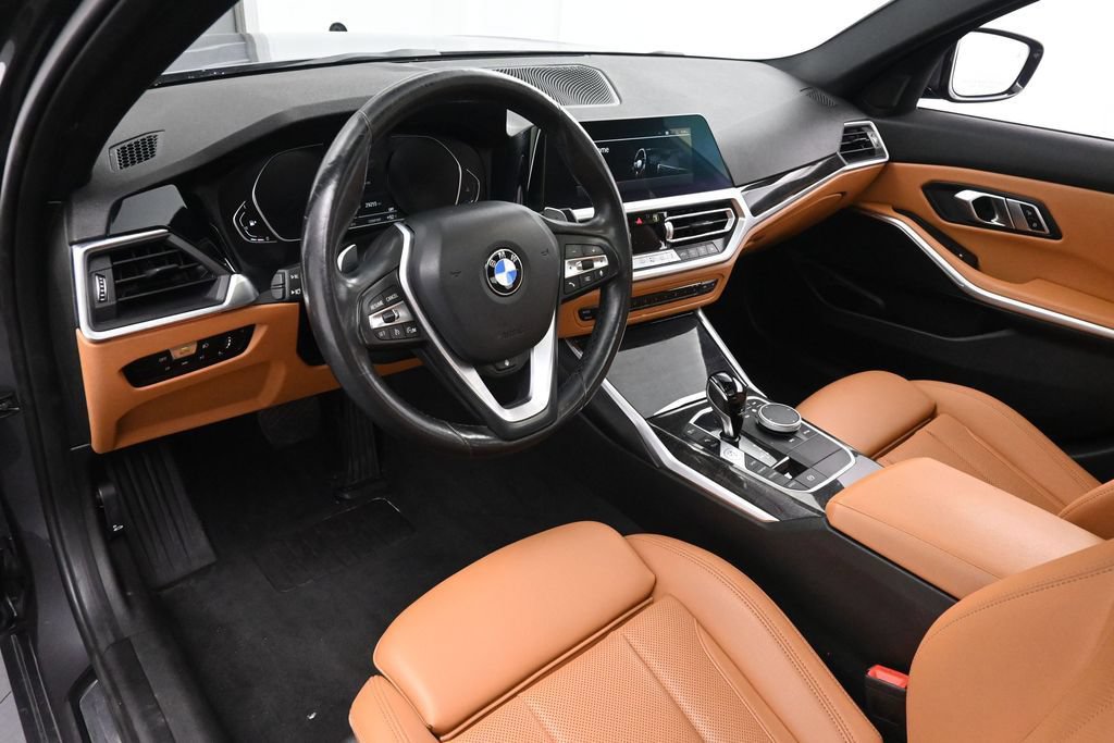 Used 2022 BMW 330i xDrive Sedan w/ Driving Assistance Package AWD/4WD image 14