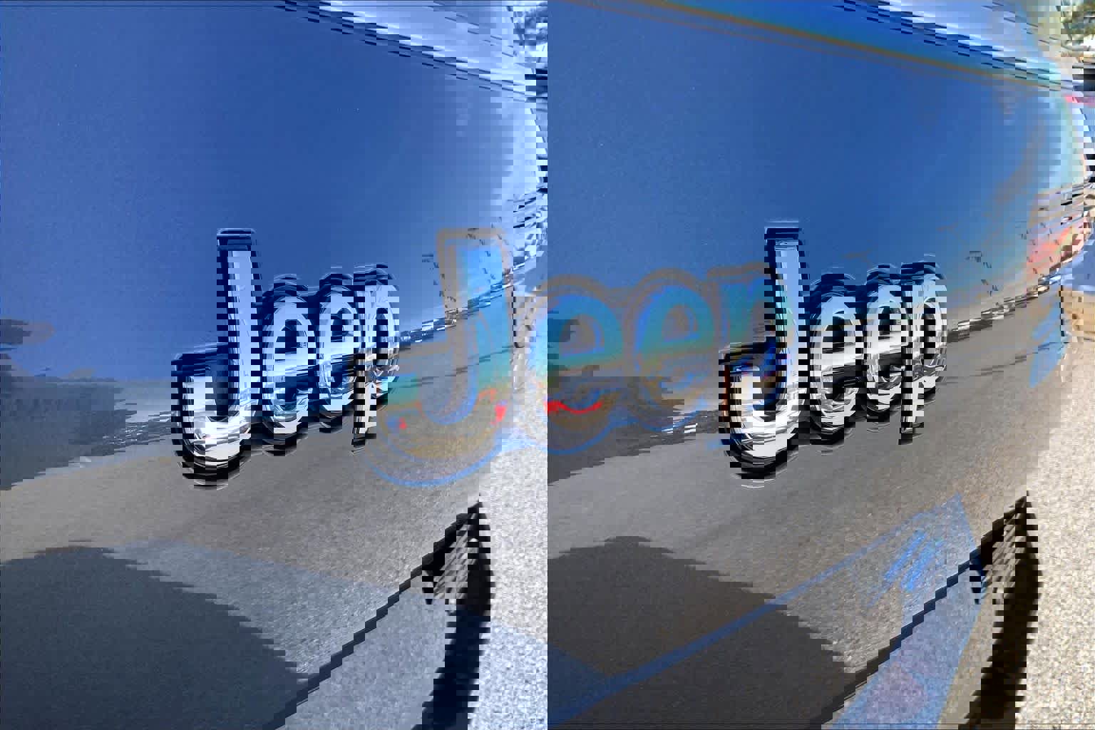 Used 2021 Jeep Grand Cherokee L Overland w/ Luxury Tech Group IV image 30