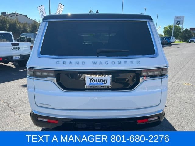 Used 2023 Jeep Grand Wagoneer 4WD image 5