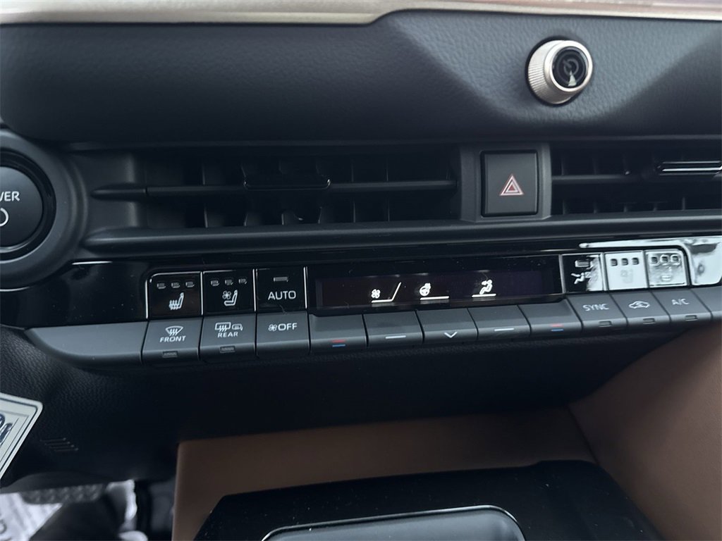 New 2026 Toyota Crown Signia image 25