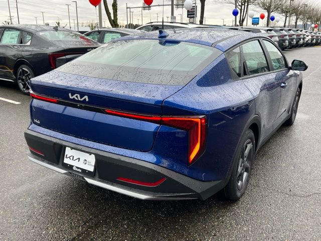 New 2025 Kia K4 LXS image 7