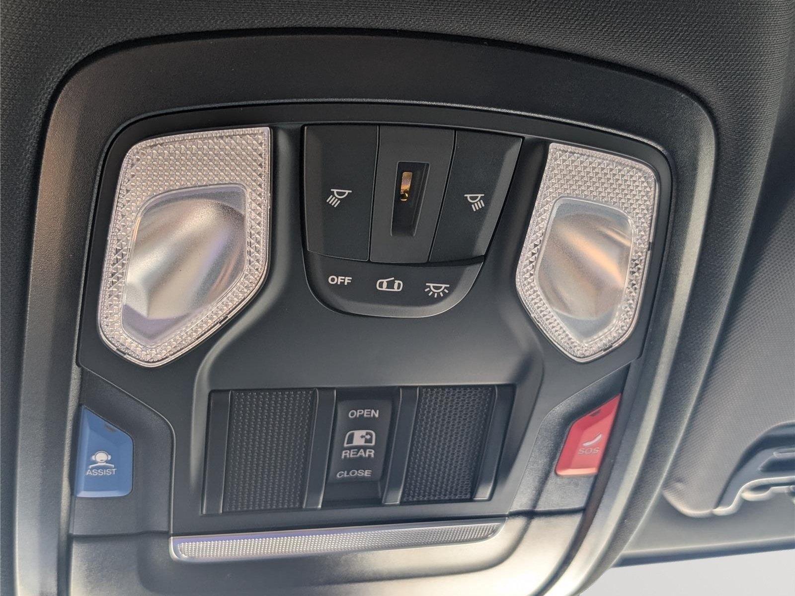New 2026 RAM 3500 Tradesman AWD/4WD image 26