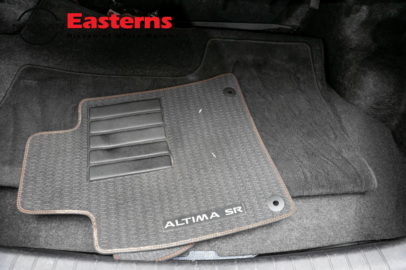 Used 2023 Nissan Altima 2.0 SR FWD image 9