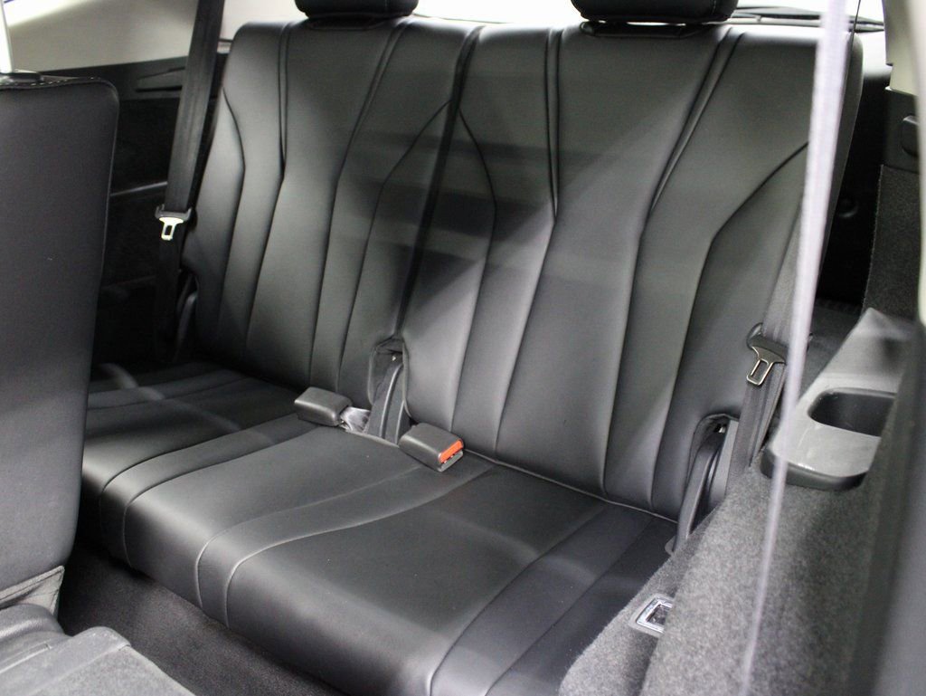 Used 2023 Acura MDX SH-AWD w/ Technology Package image 12