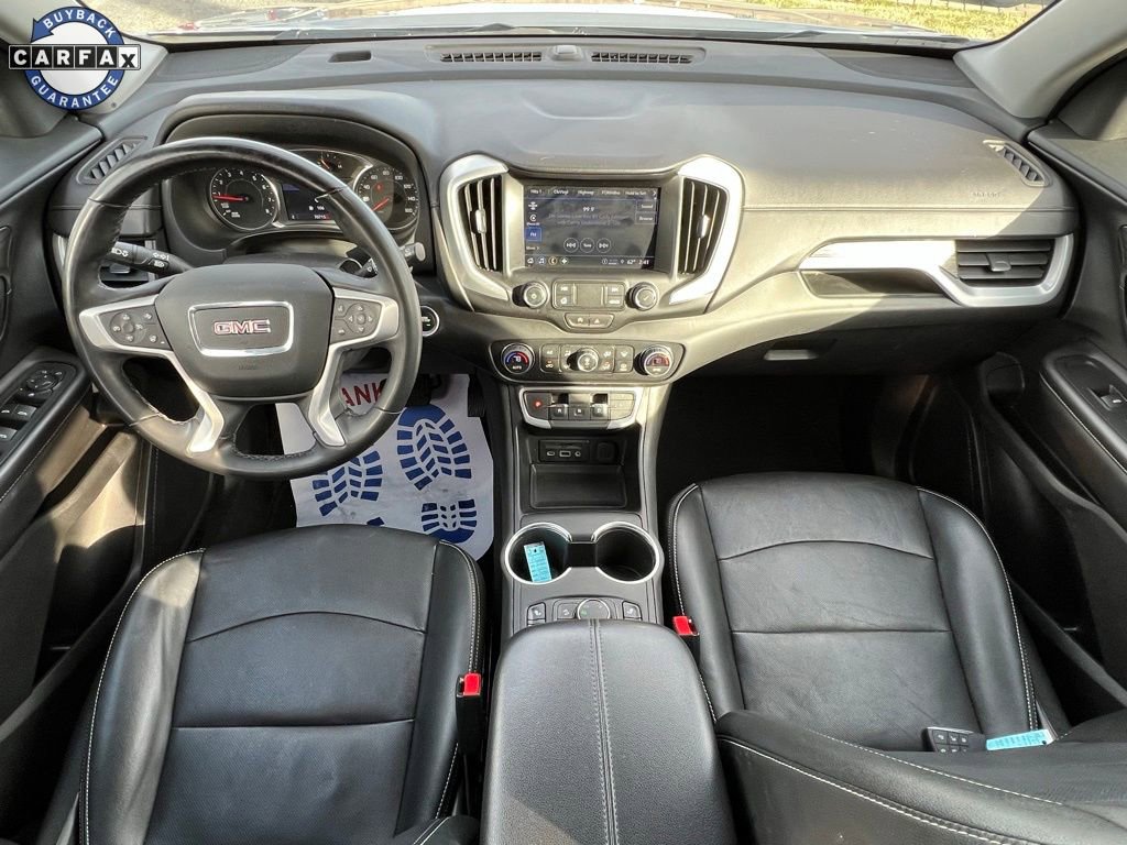 Used 2023 GMC Terrain SLT image 2
