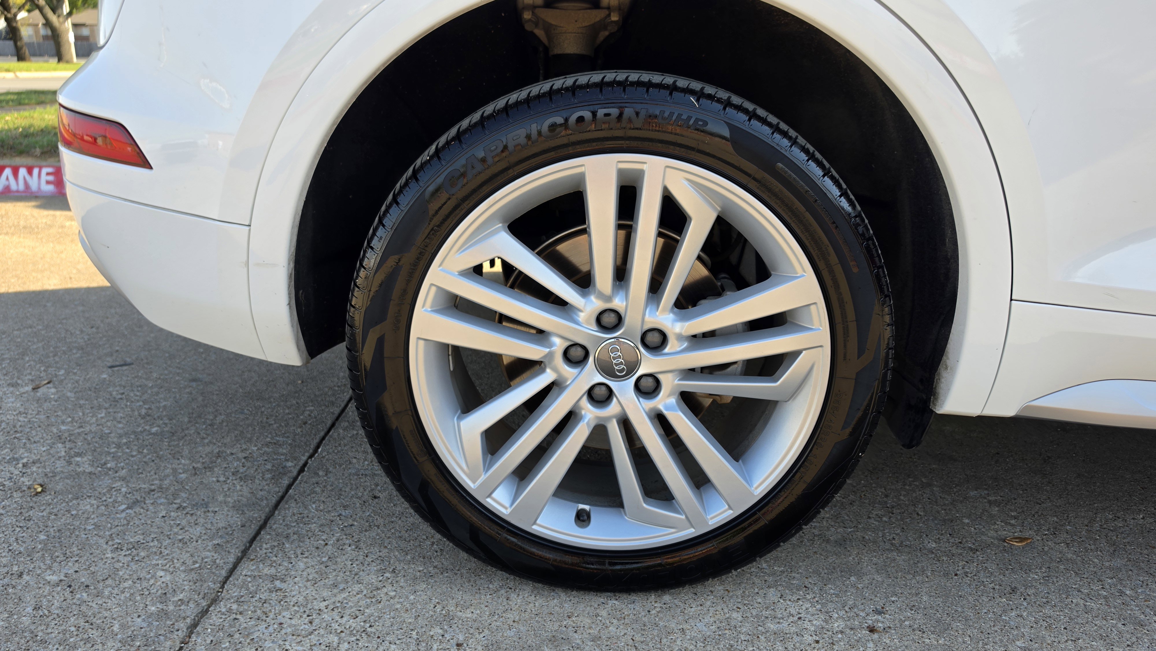 Used 2019 Audi Q5 2.0T Premium Plus w/ Premium Plus Package image 15