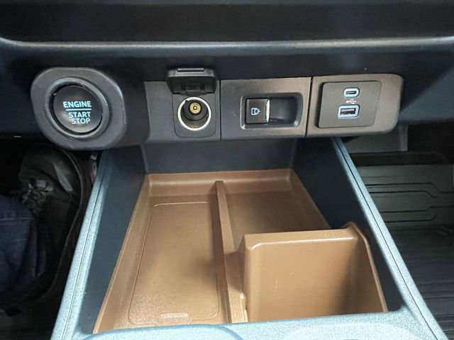 Used 2022 Ford Maverick Lariat image 26