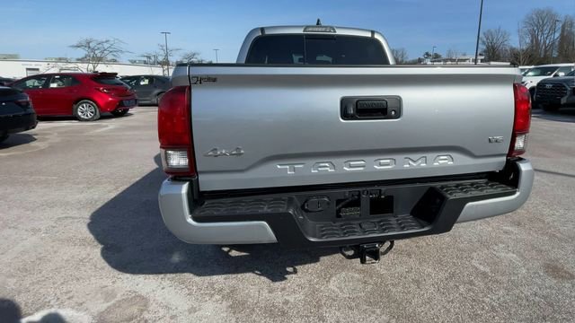 Certified 2023 Toyota Tacoma SR5 w/ Technology Package image 3