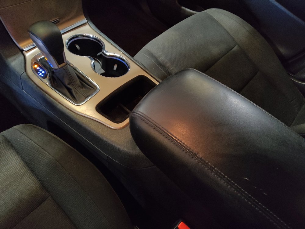 Used 2016 Jeep Grand Cherokee Laredo w/ Quick Order Package 23E image 26