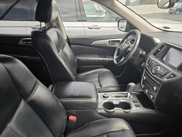 Used 2019 Nissan Pathfinder SL AWD/4WD image 8