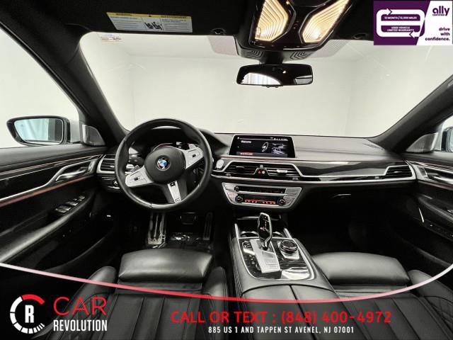 Used 2020 BMW 750i xDrive w/ Executive Package AWD/4WD image 15