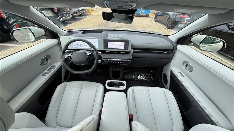 Used 2024 Hyundai Ioniq 5 Limited image 23