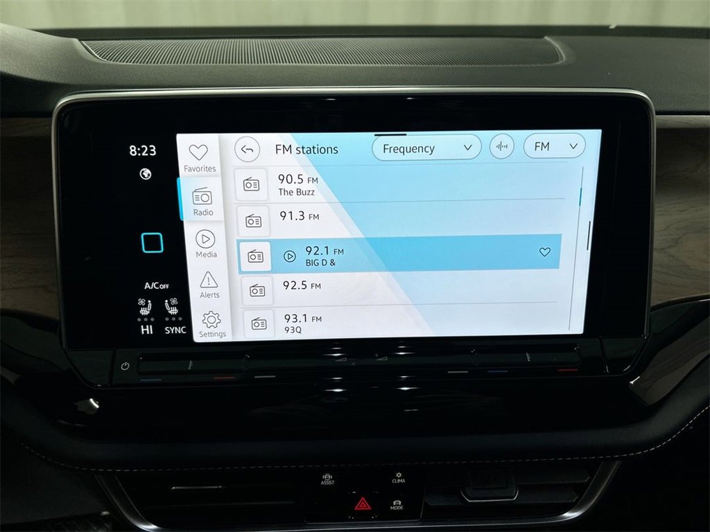 Certified 2025 Volkswagen Atlas SE image 20