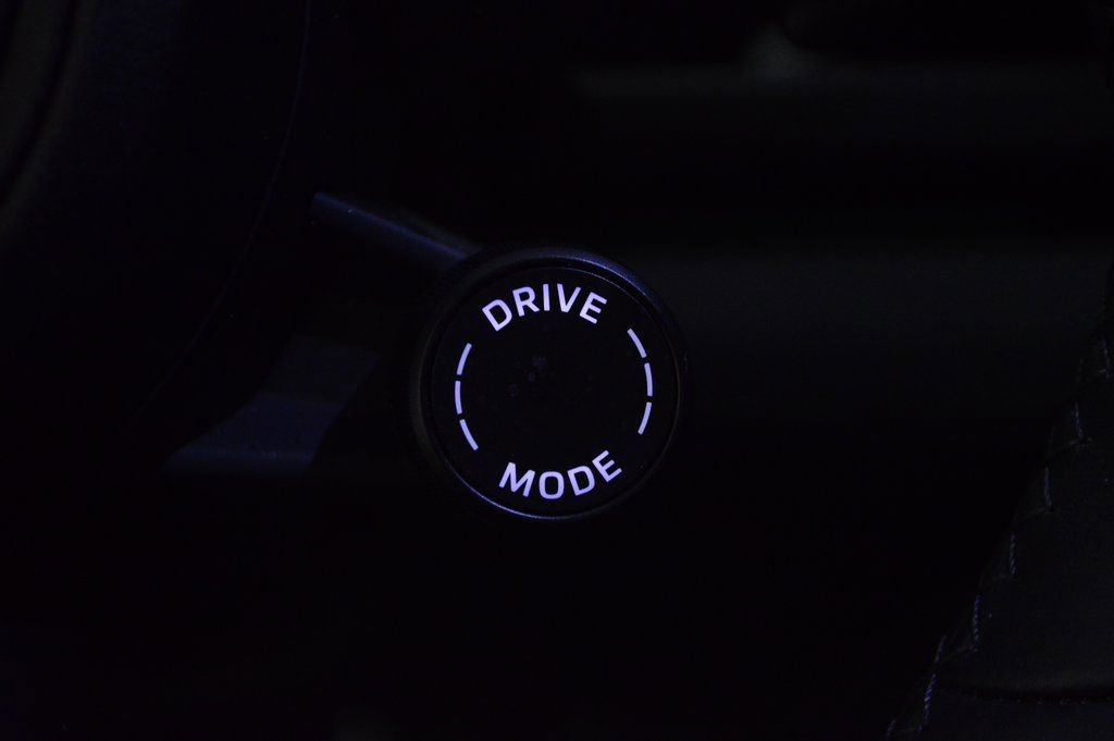 Certified 2025 Porsche Panamera 4 AWD/4WD image 24