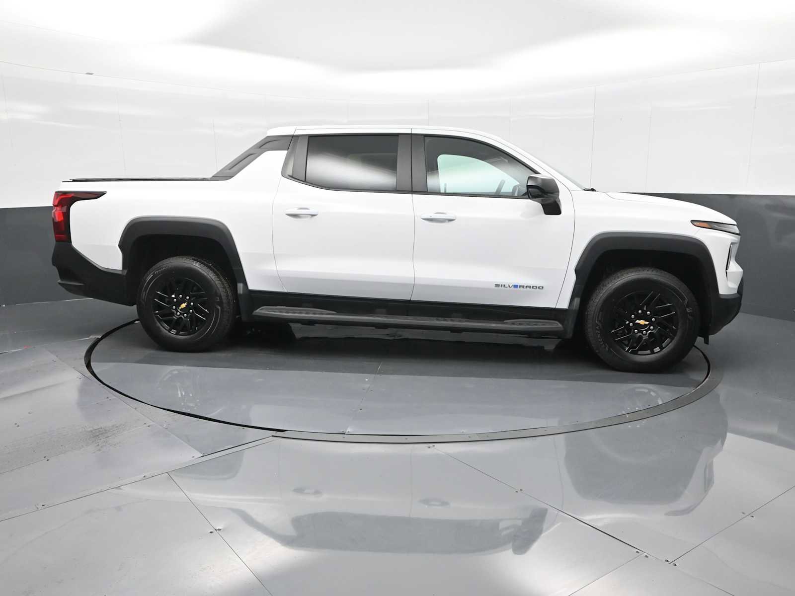New 2024 Chevrolet Silverado EV W/T AWD/4WD image 3