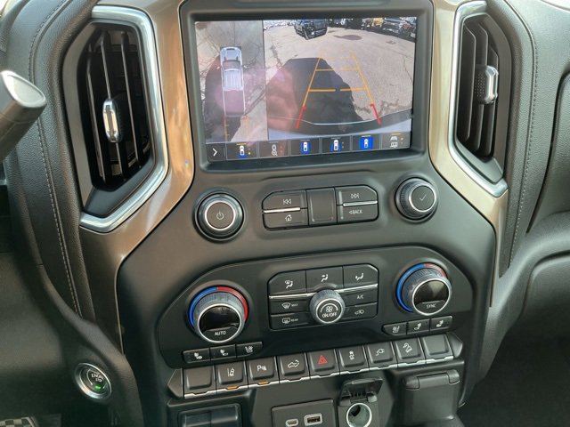 Used 2022 Chevrolet Silverado 3500 High Country w/ Technology Package image 28