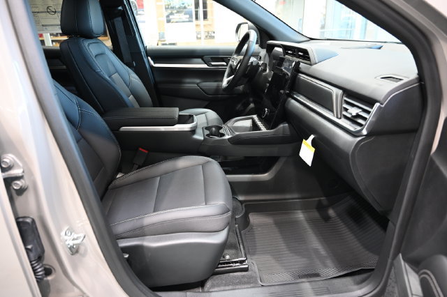 New 2027 GMC Terrain Elevation w/ Elevation Premium Package AWD/4WD image 10