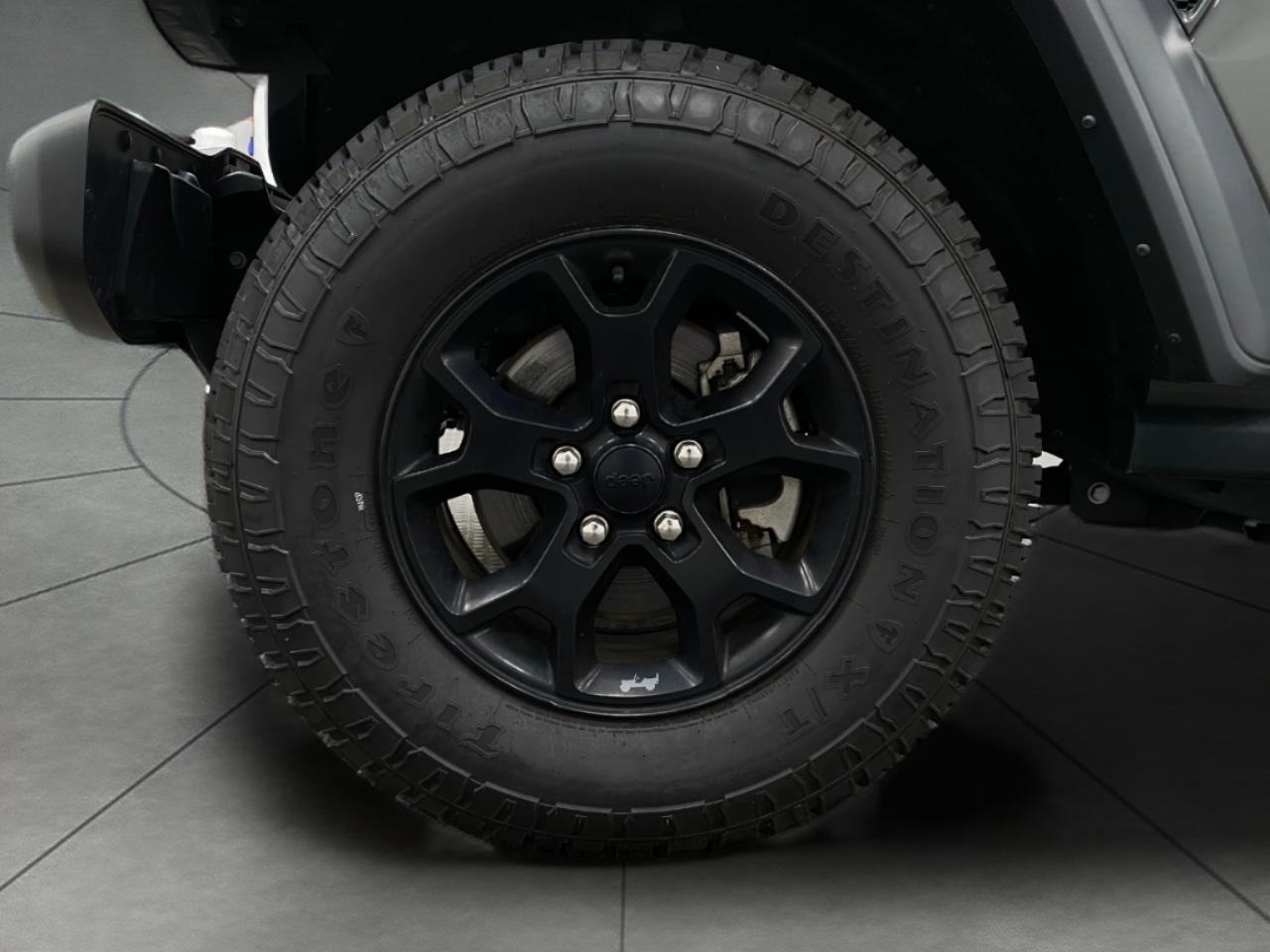 Used 2023 Jeep Wrangler Unlimited Sport image 13