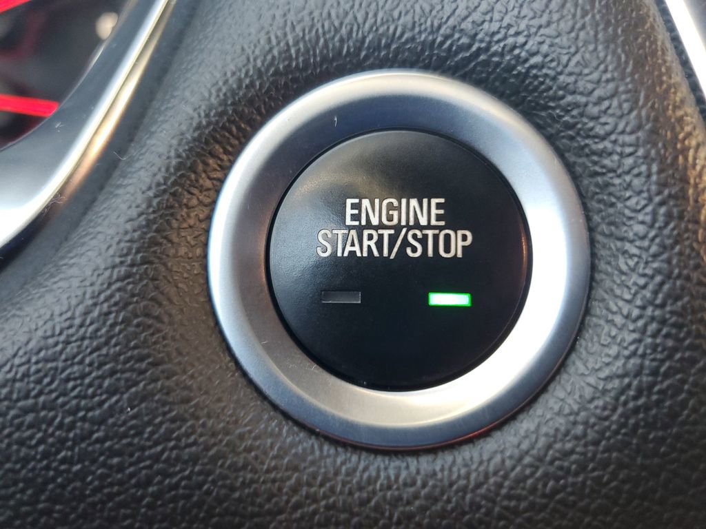 Used 2023 Chevrolet Traverse High Country image 30