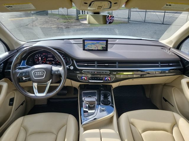 Used 2018 Audi Q7 3.0T Prestige AWD/4WD image 8