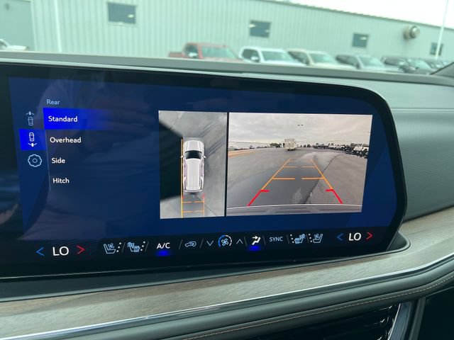 New 2026 Chevrolet Tahoe High Country AWD/4WD image 22