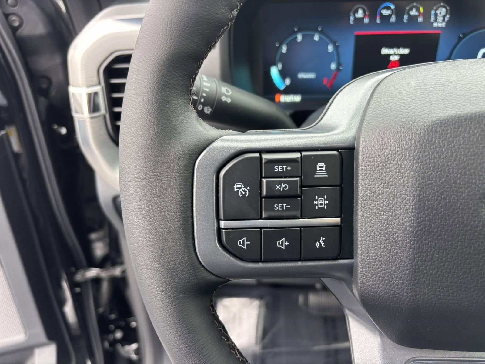 New 2025 Ford F150 Lariat w/ Equipment Group 502A High image 18