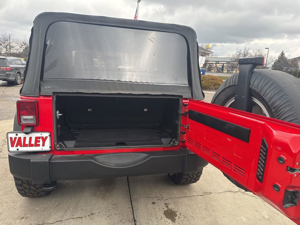 Used 2018 Jeep Wrangler Sport image 39