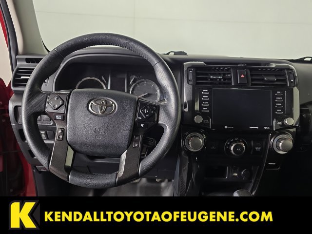 Used 2021 Toyota 4Runner TRD Off-Road Premium AWD/4WD image 10