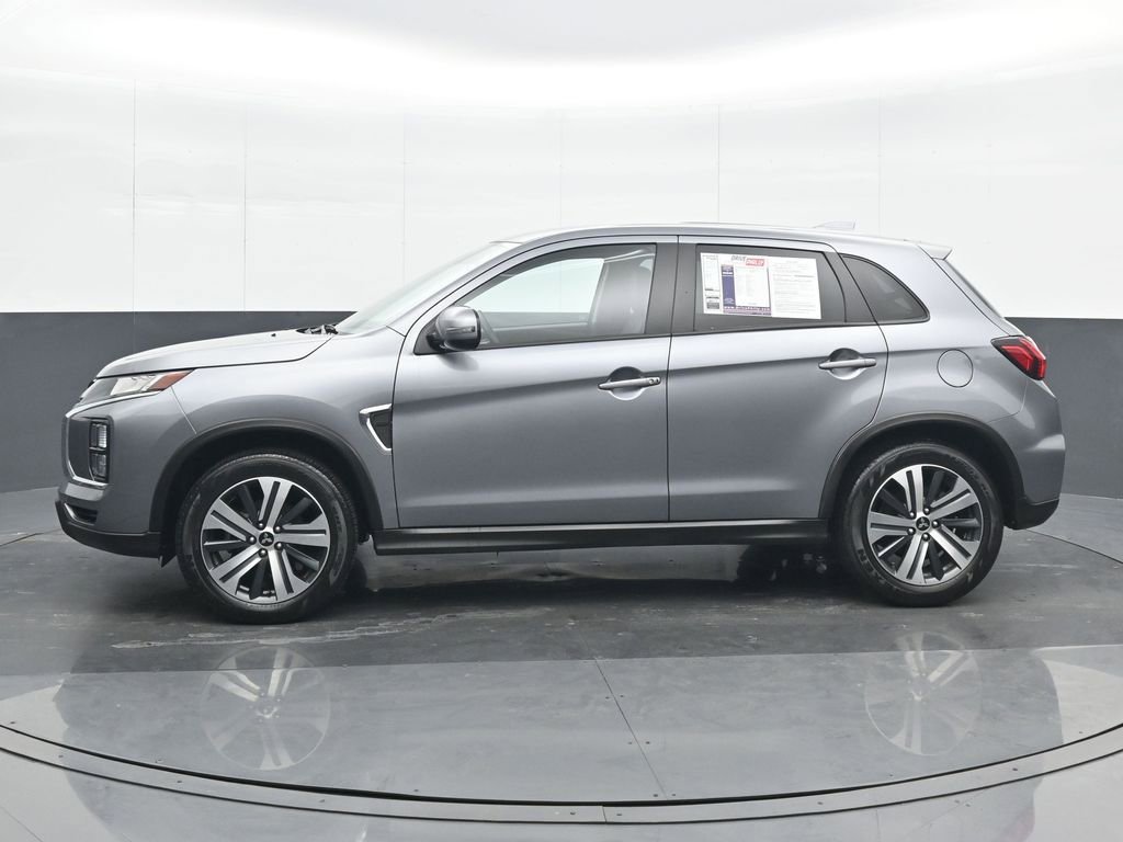 Used 2024 Mitsubishi Outlander Sport SE image 3