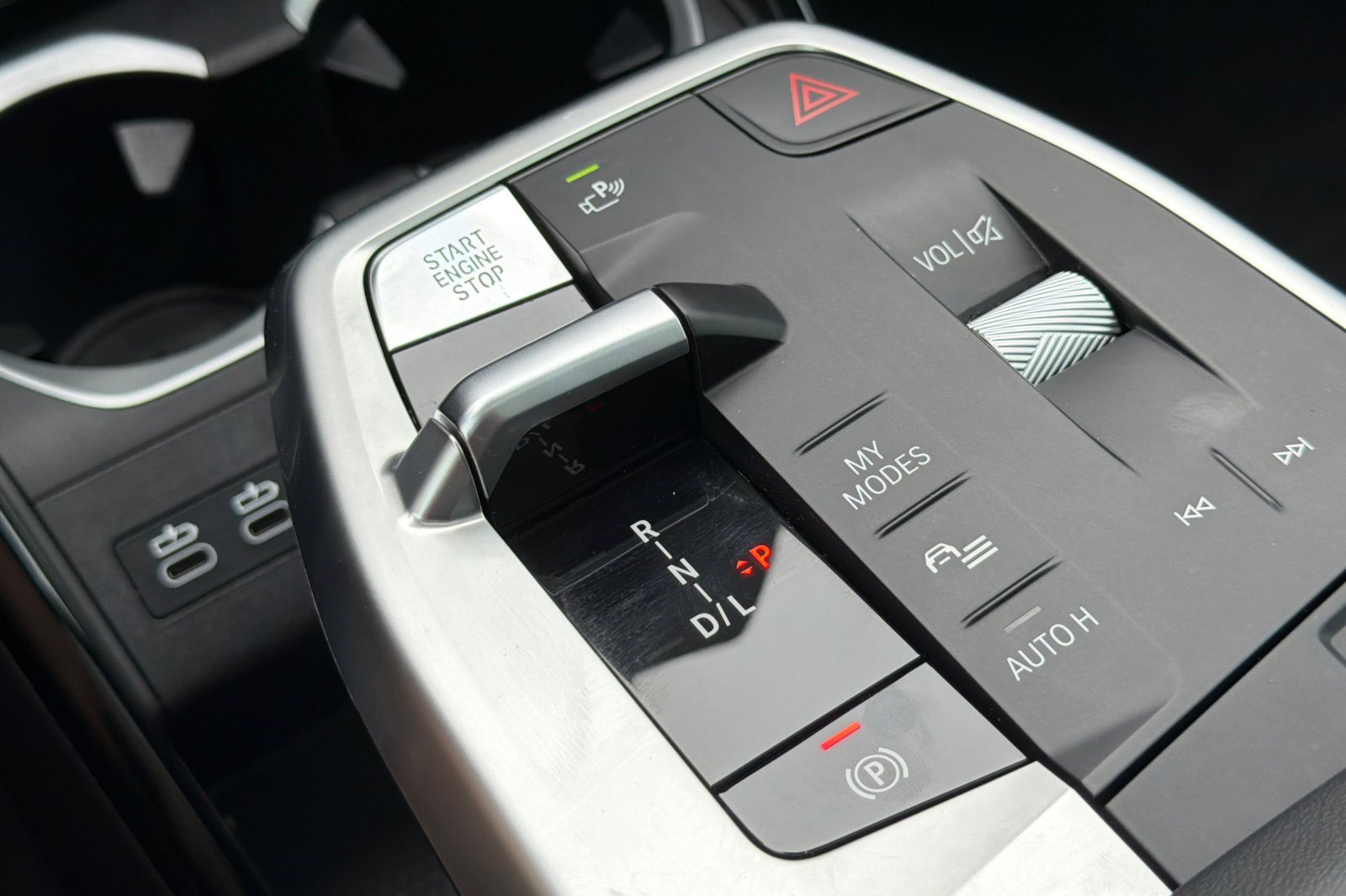 Used 2025 BMW X1 xDrive28i w/ Convenience Package image 29