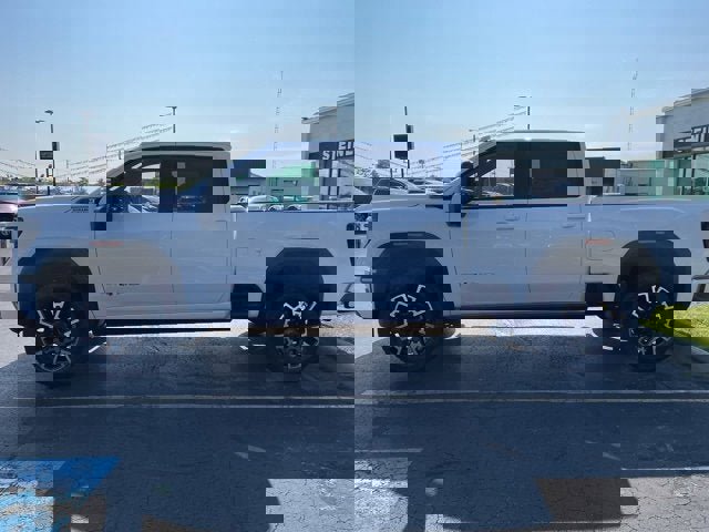 New 2025 GMC Sierra 2500 AT4 w/ AT4 Premium Plus Package image 6