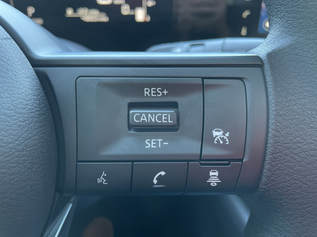 Certified 2025 Nissan Kicks SV w/ SV Premium Package image 15