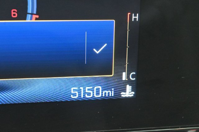 Used 2025 Chevrolet Trax ACTIV FWD image 33