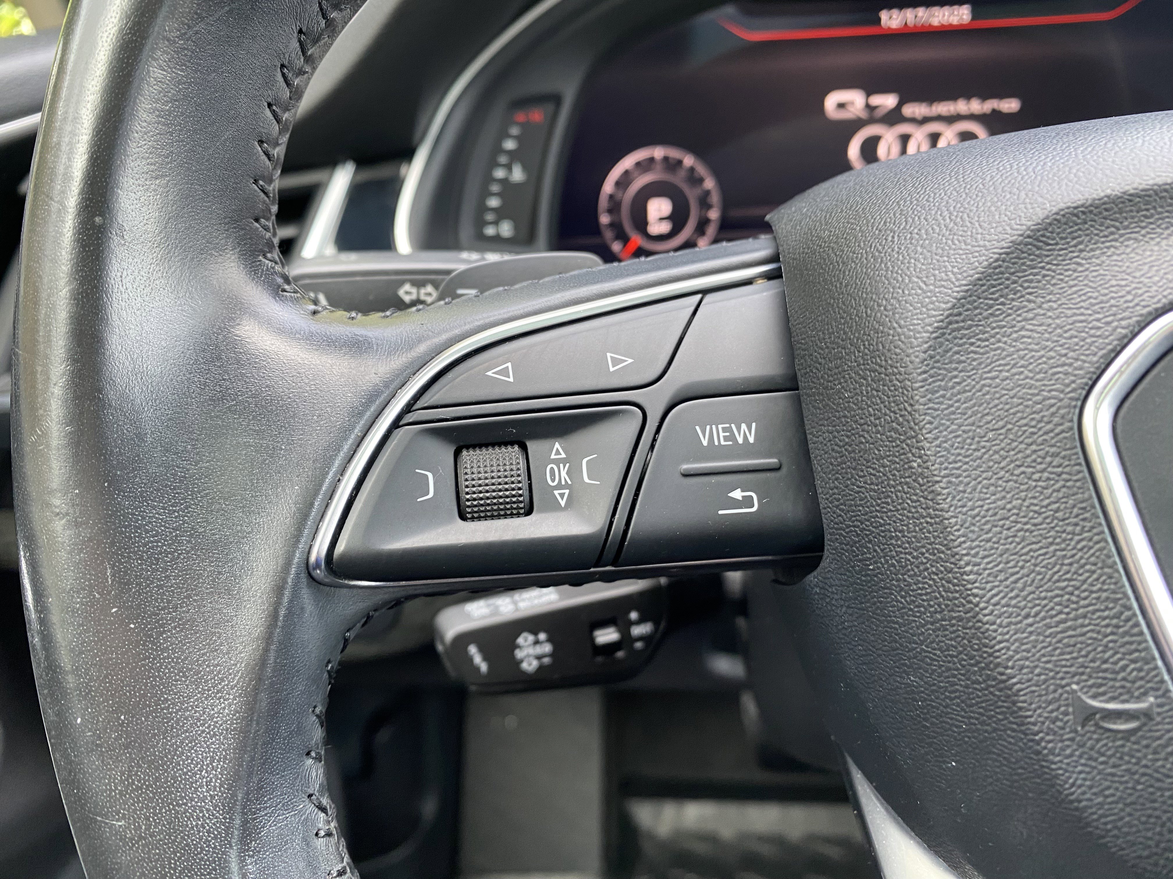 Used 2017 Audi Q7 3.0T Premium Plus w/ Premium Plus Package image 19