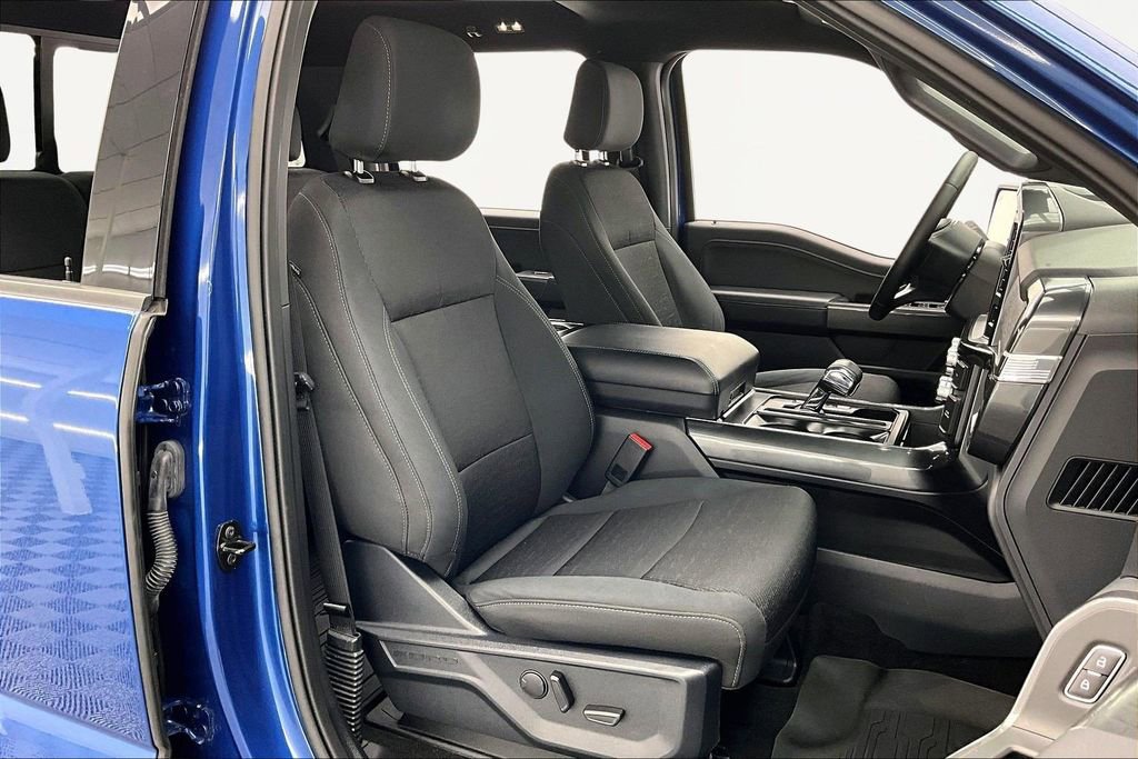 Certified 2022 Ford F150 XLT w/ Equipment Group 302A High image 7