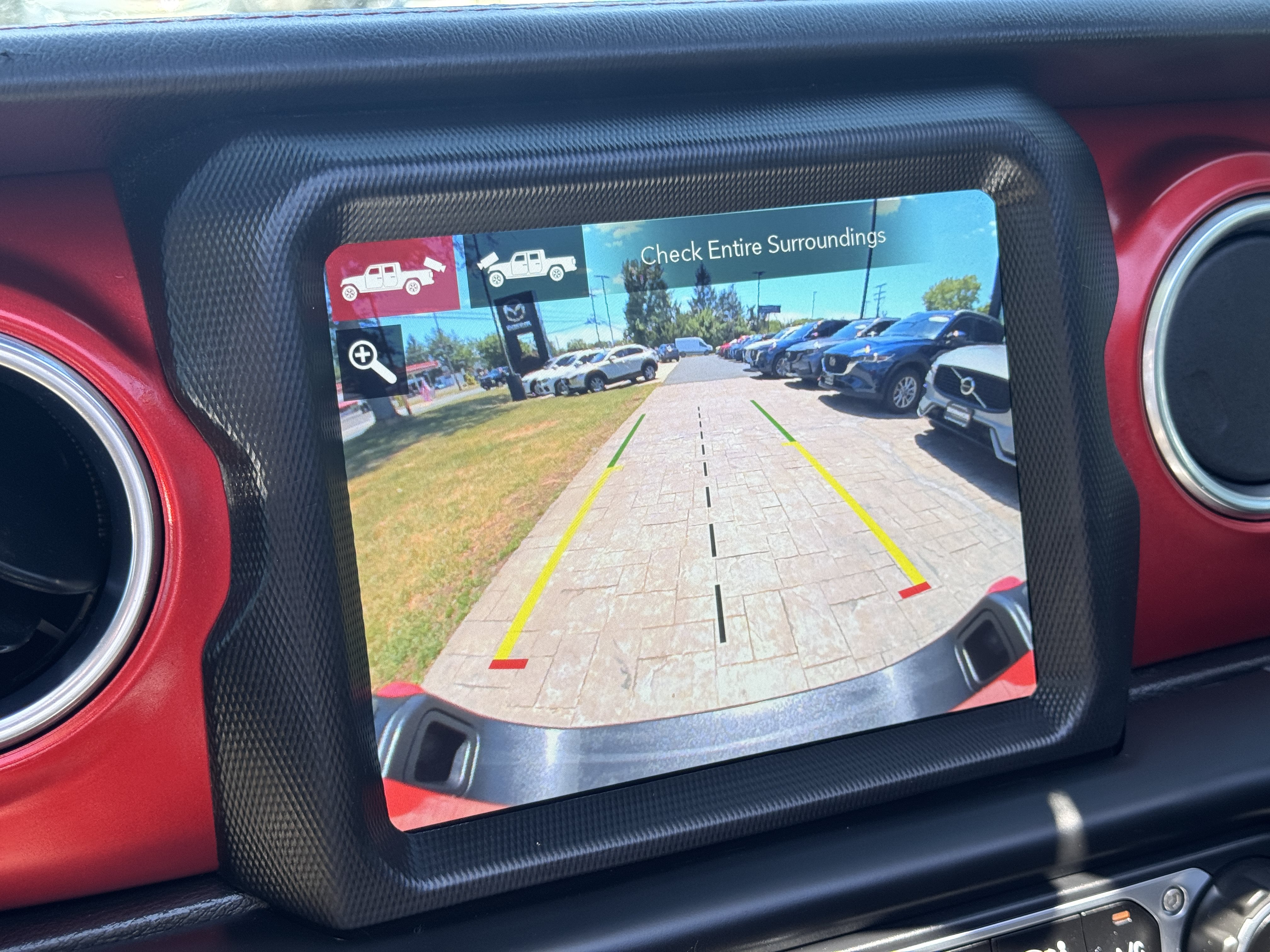 Used 2021 Jeep Gladiator Rubicon AWD/4WD image 27