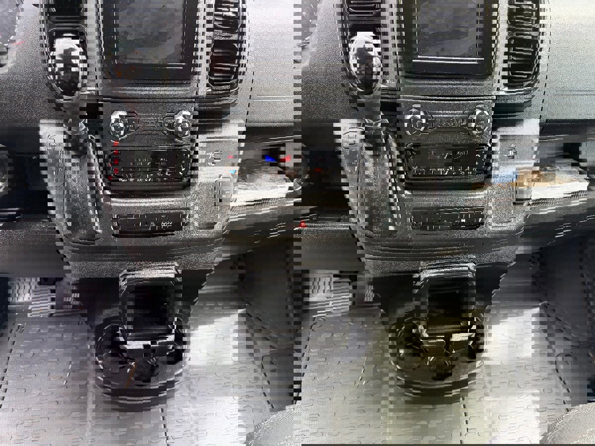 Used 2023 RAM ProMaster 2500 image 19