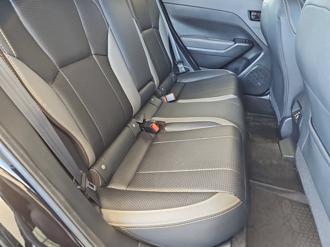 Certified 2025 Subaru Crosstrek 2.5i Wilderness w/ Crosstrek Mirror Package AWD/4WD image 18