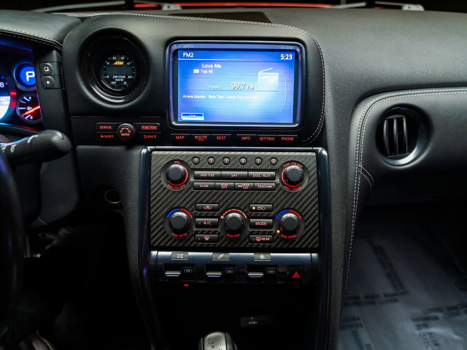 Used 2014 Nissan GT-R Premium AWD/4WD image 62