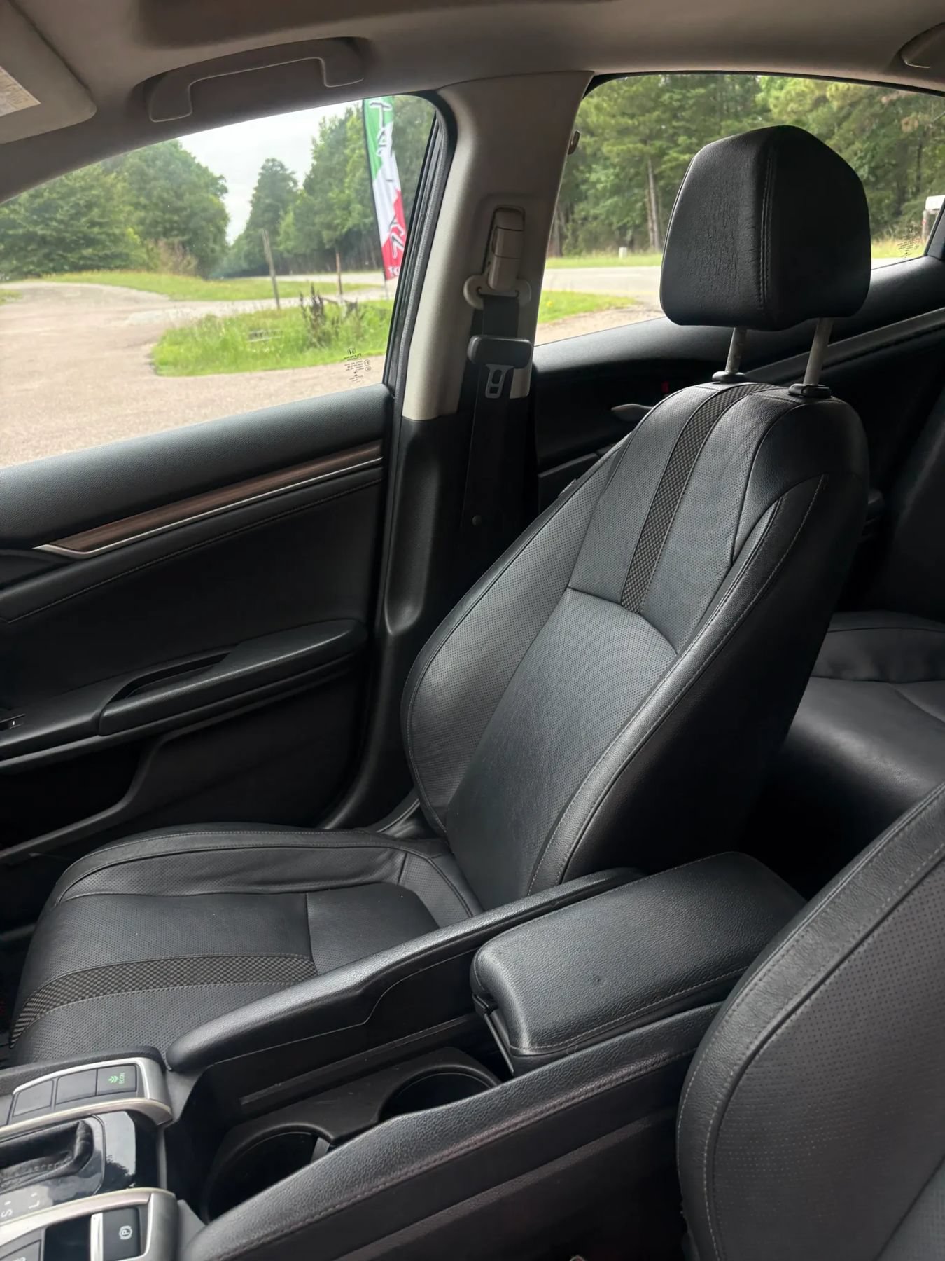 Used 2021 Honda Civic EX-L image 12
