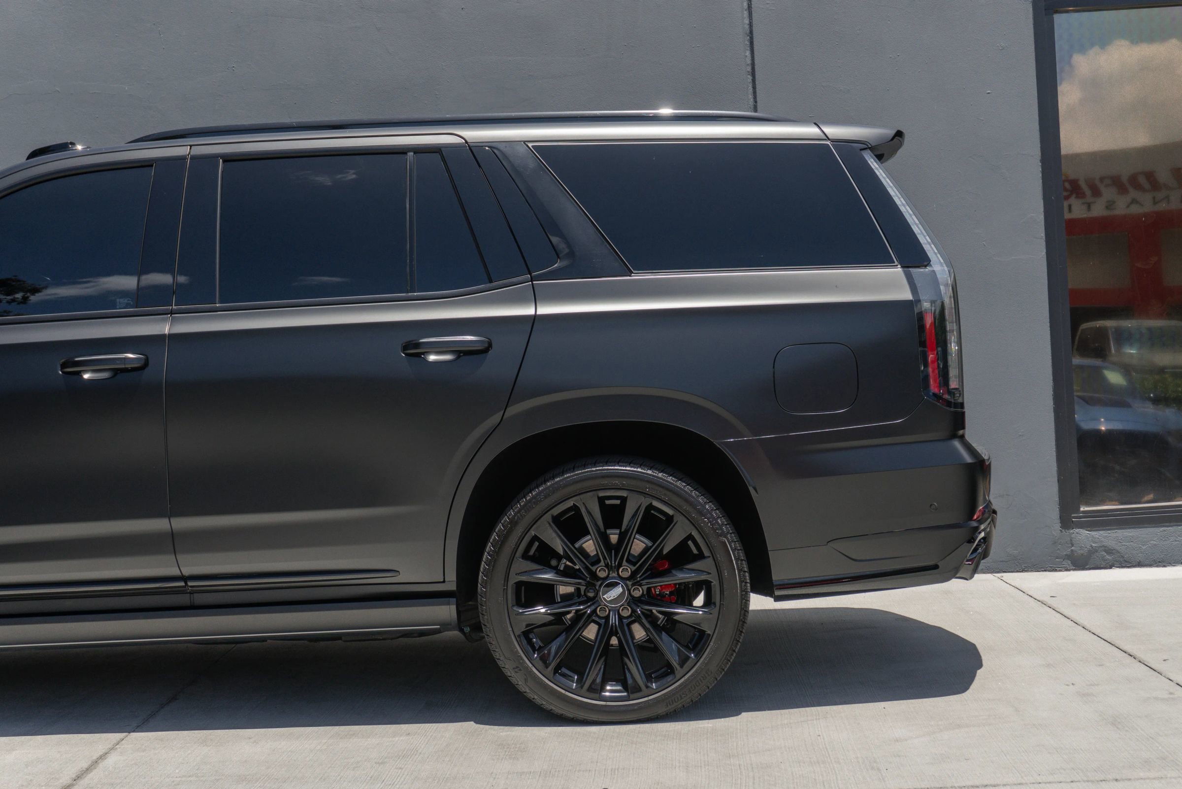 Used 2026 Cadillac Escalade V AWD/4WD image 21