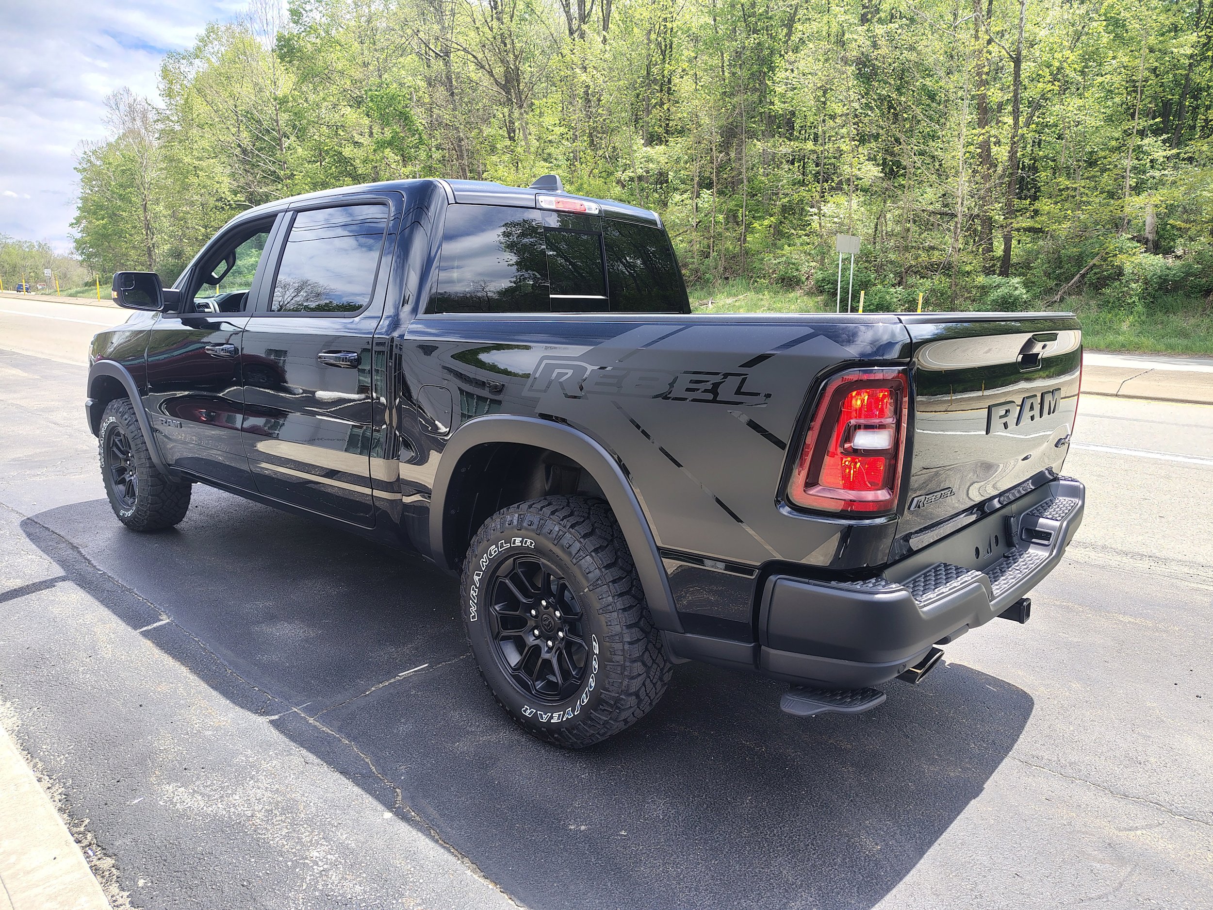 New 2026 RAM 1500 Rebel AWD/4WD image 7