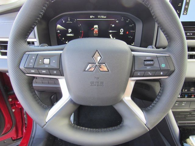 New 2025 Mitsubishi Outlander SEL image 23