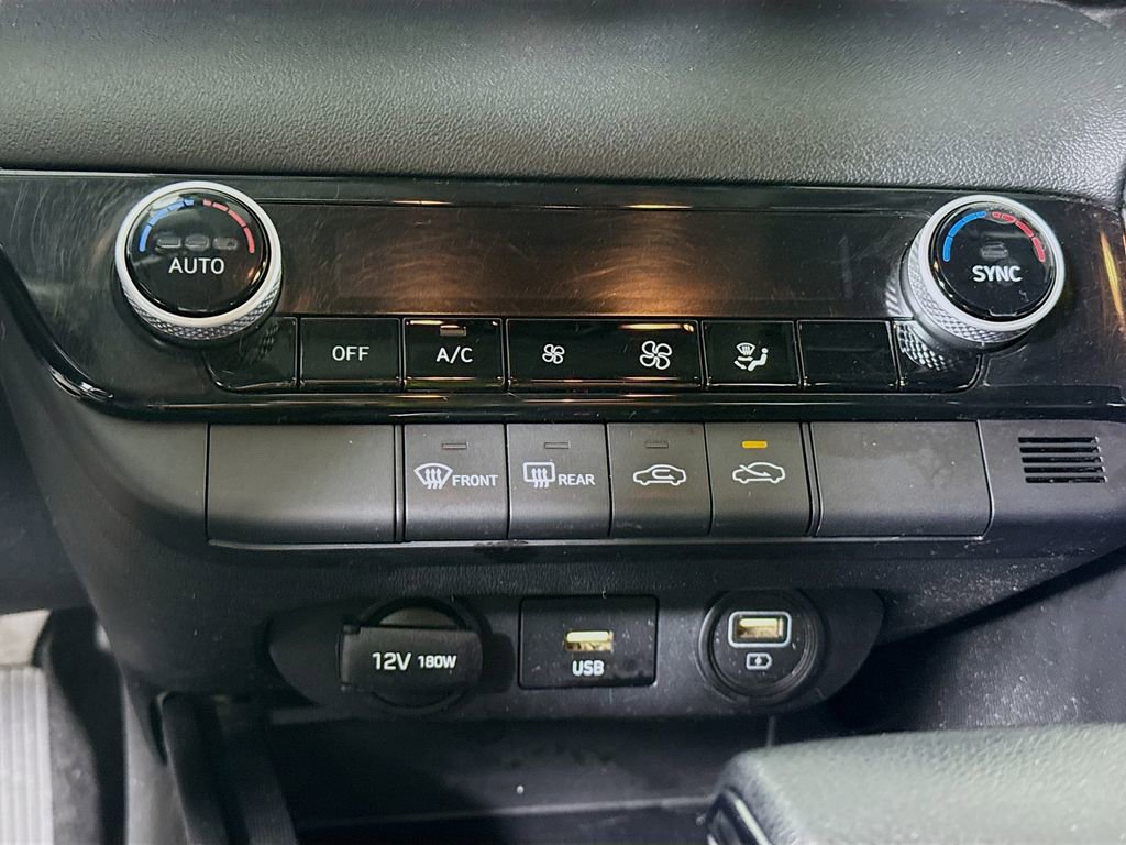 Used 2021 Hyundai Elantra SEL image 7