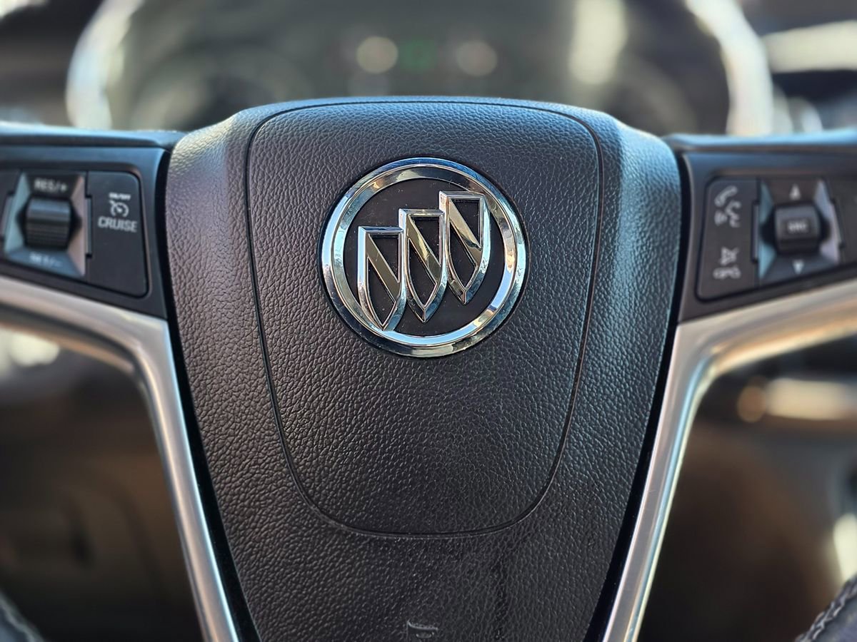 Used 2019 Buick Encore Essence AWD/4WD image 32