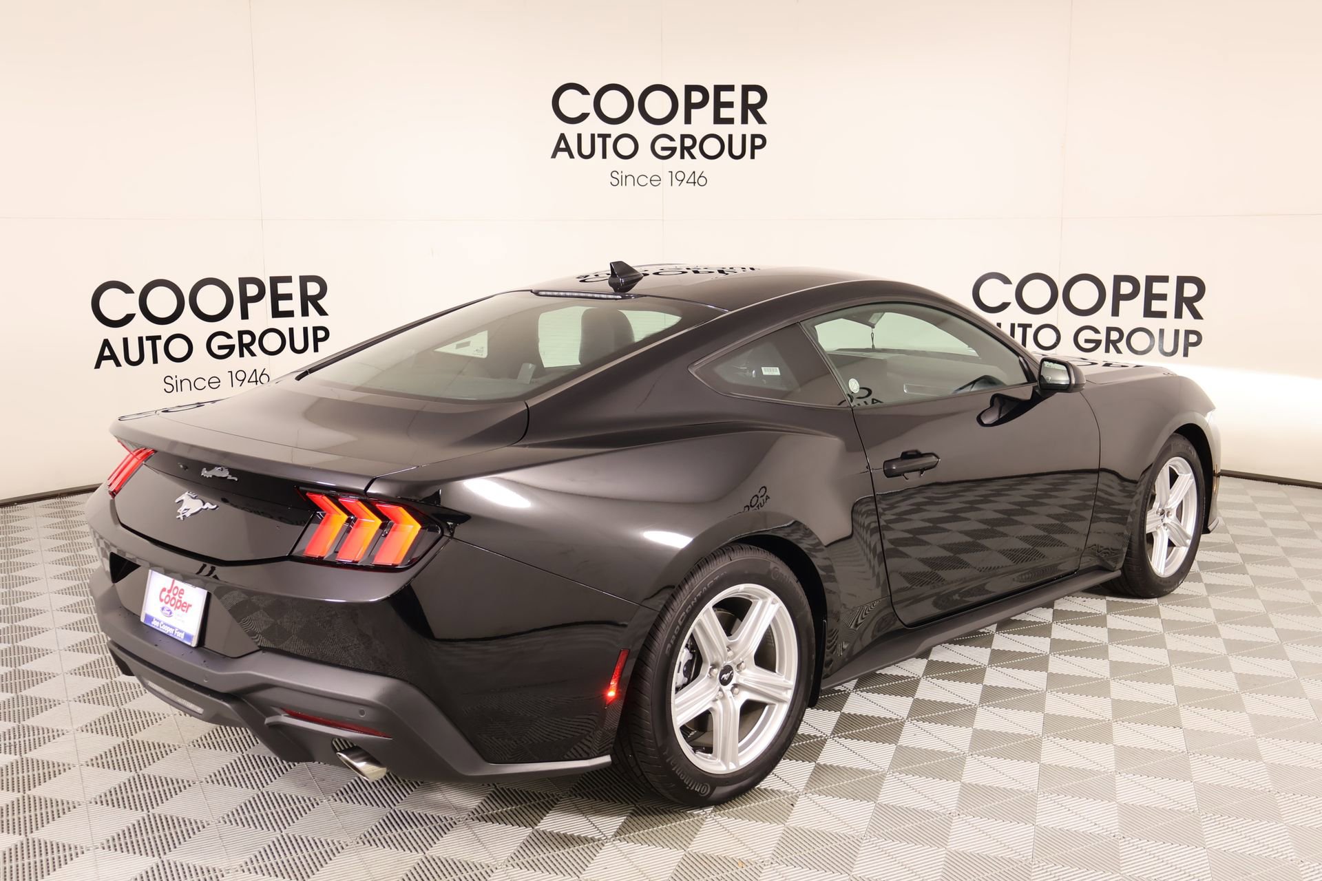 Used 2026 Ford Mustang Premium RWD image 19